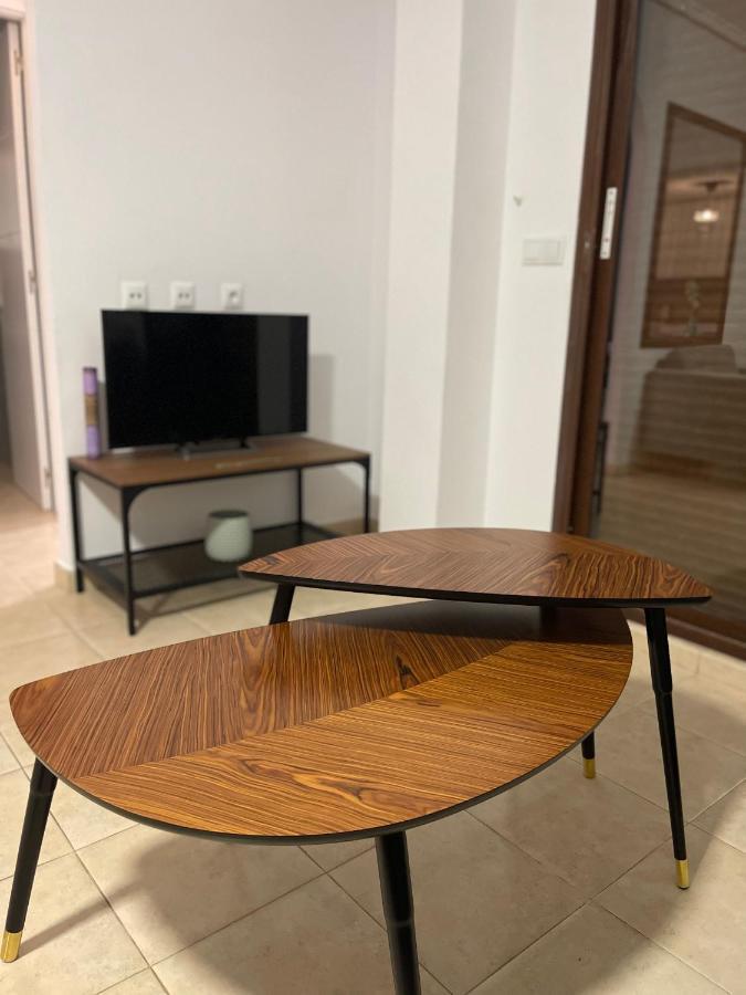 Three Bedroom Apartment With Pool In Torrevieja Exteriör bild